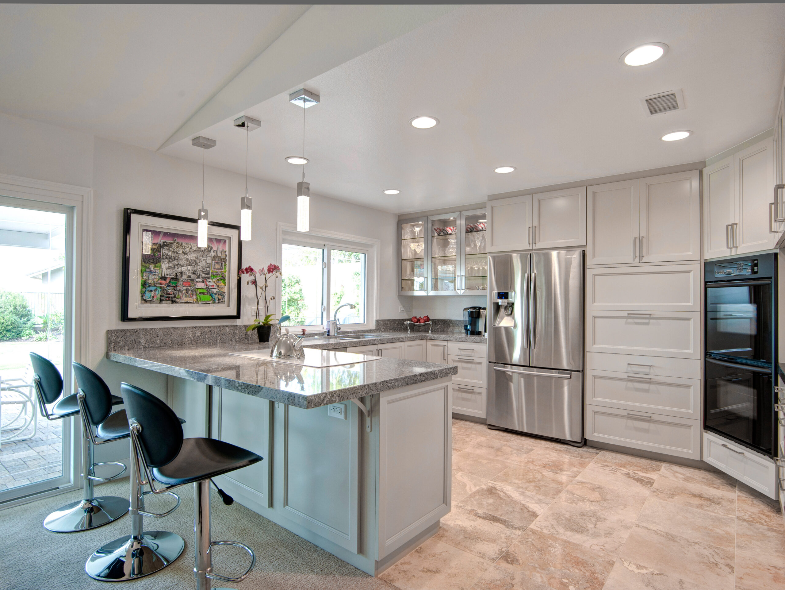 Kitchen Reface – Soft Gray Transitional