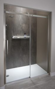Shower system with textured walls 